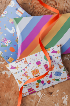 Gondeldoosje met gekleurde strepen – party time thema