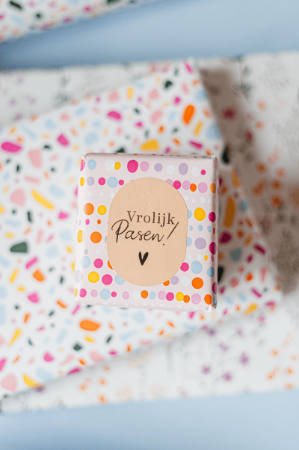 Vrolijk Pasen stickers - wensetiketten in pastel kleuren - 4 soorten