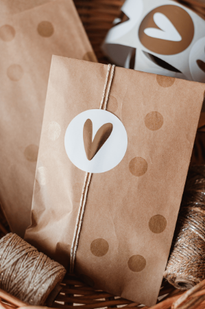 cadeauzakjes, kadozakjes, geschenkzakjes, papieren zakjes, kraft zakjes