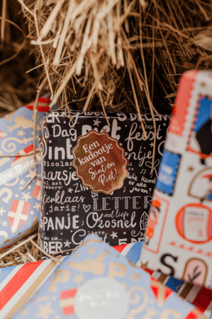 KP® Stickers 51,5x62mm - Een kadootje van Sint en Piet (3 varianten) 250p/r